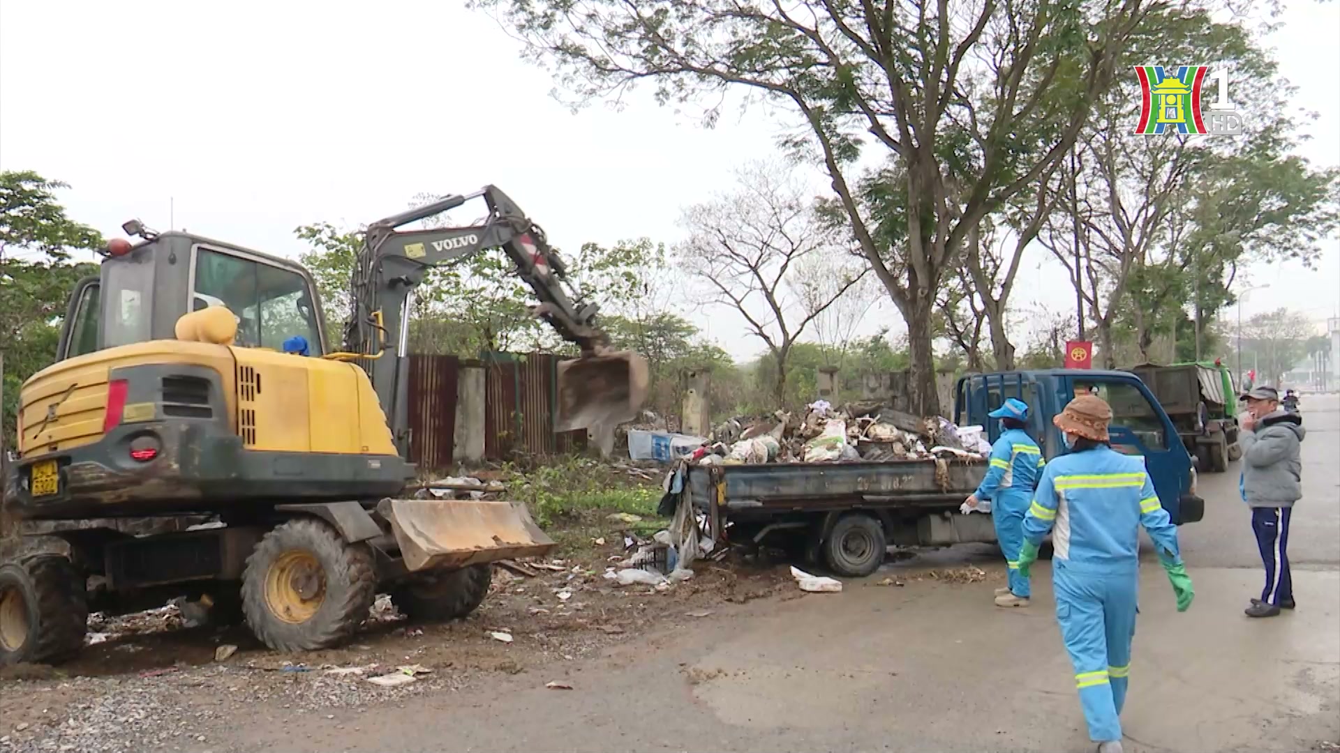 Phế thải xây dựng: Từ đổ trộm đến cố tình san lấp | Phóng sự tài liệu | 08/04/2025